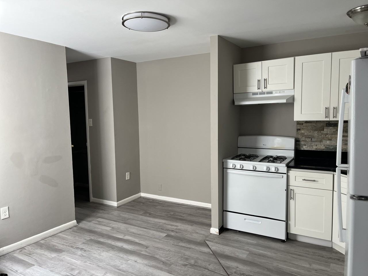 51 Georgia Avenue #3 - Photo 5 of 15