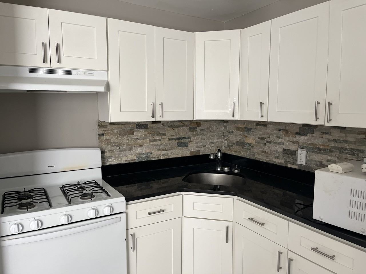 51 Georgia Avenue #3 - Photo 7 of 15