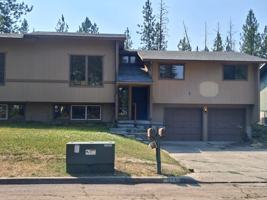 featured image of 924 E Bedivere Dr #A