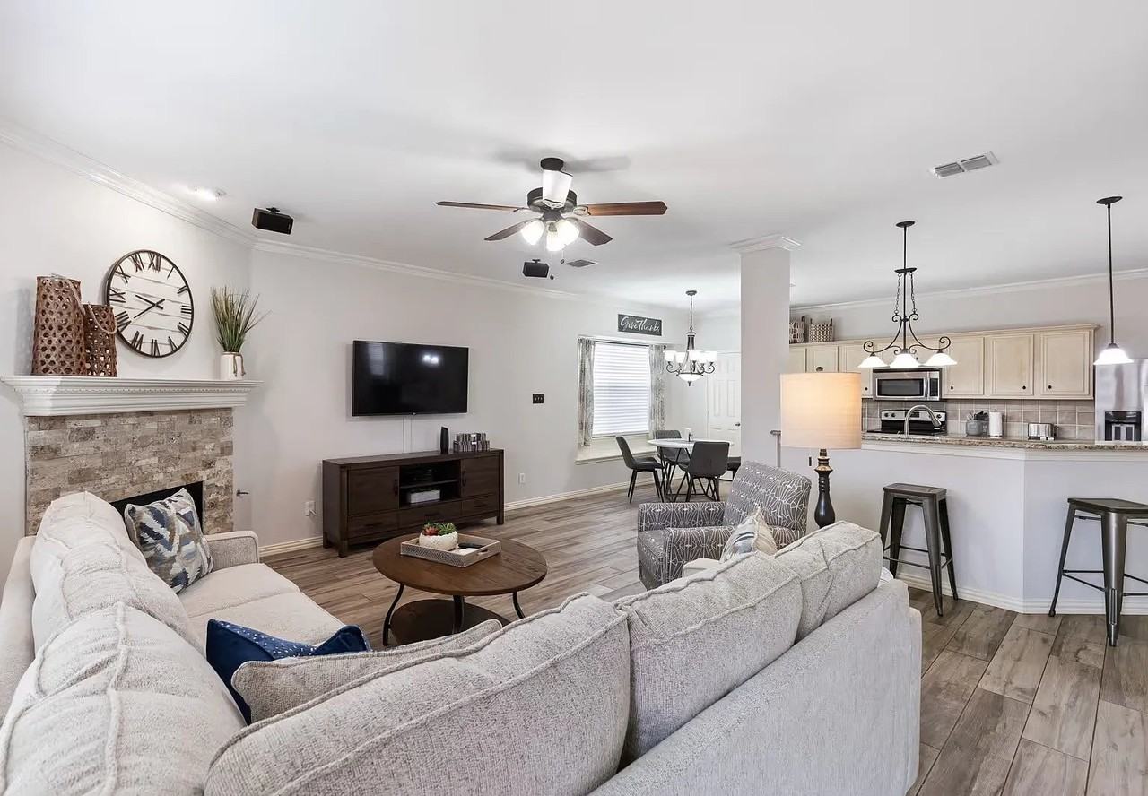 7260 Prairie Flower Ln - Photo 3 of 20