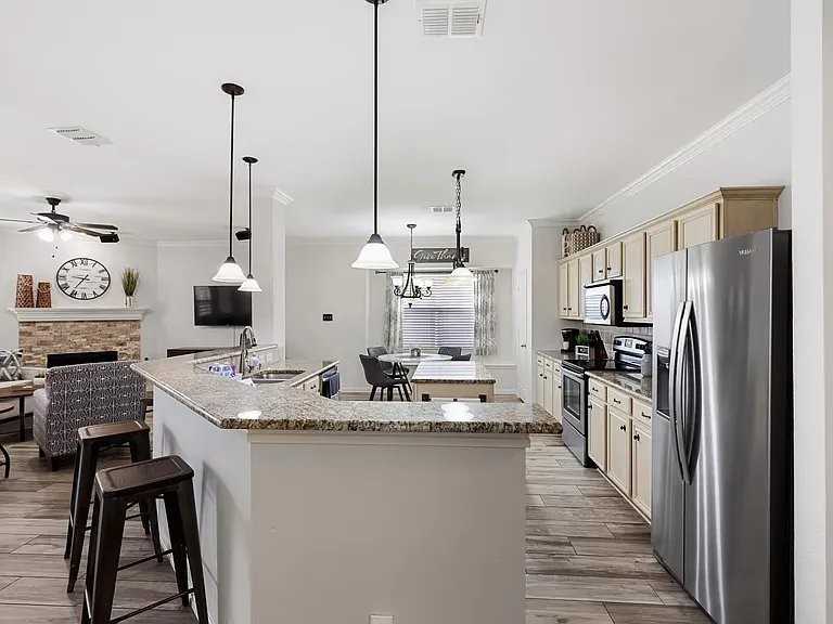 7260 Prairie Flower Ln - Photo 4 of 20