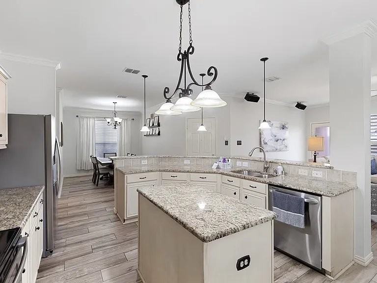 7260 Prairie Flower Ln - Photo 5 of 20