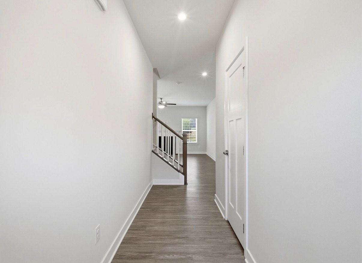 10414 Dalton Woods Ct Nw - Photo 4 of 20