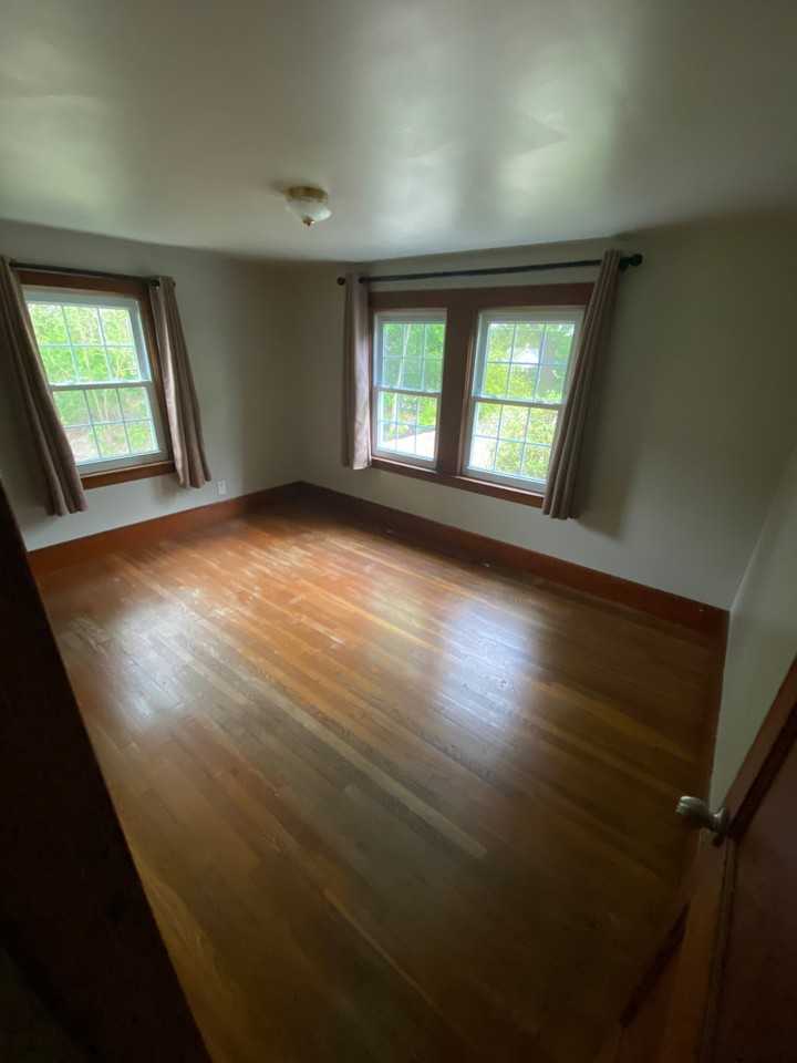 623 Middle Rd #A - Photo 4 of 6
