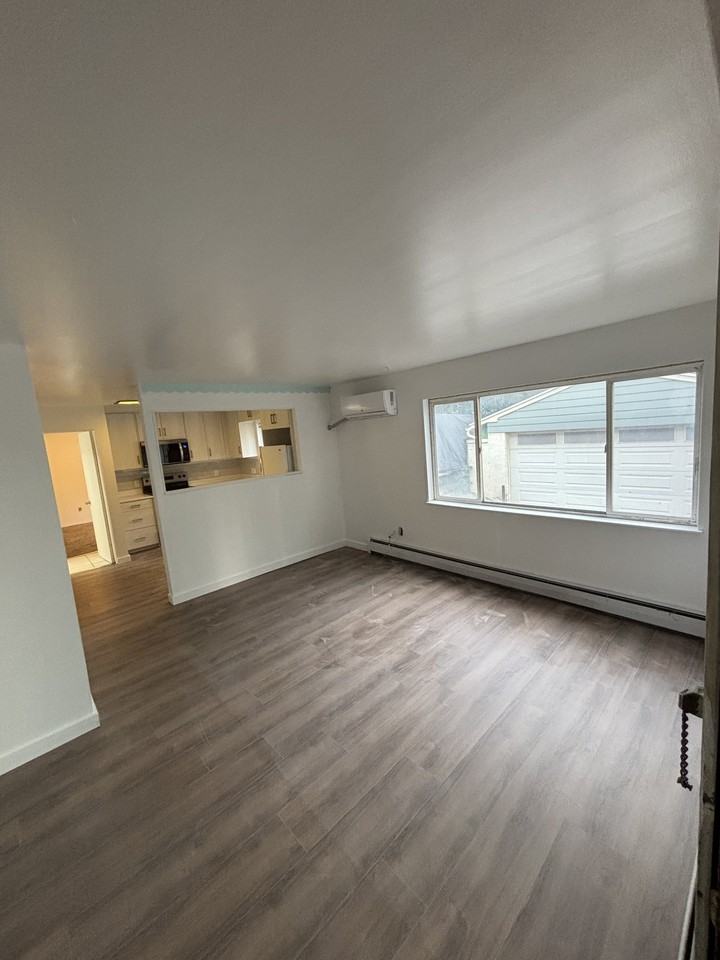 68 R St #1 - Photo 4 of 9