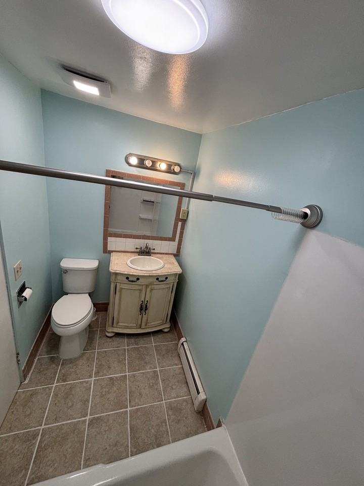 68 R St #1 - Photo 6 of 9
