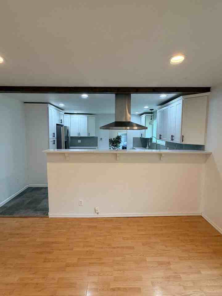 11108 26th Ave E - Photo 3 of 20