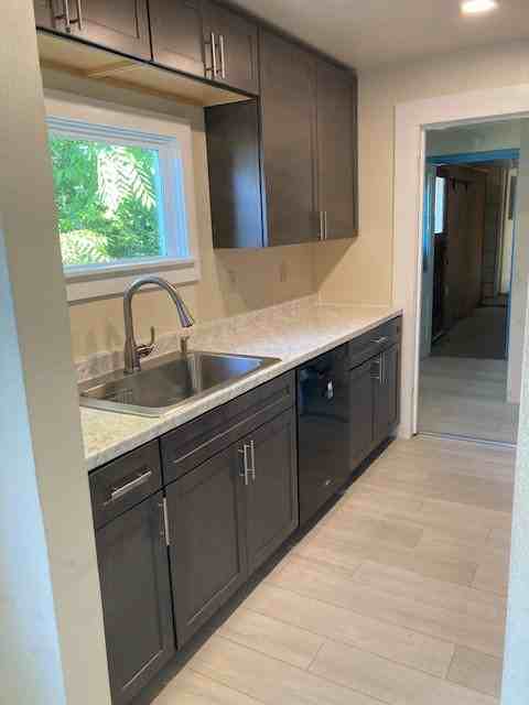 1442 Iron St - Photo 5 of 8
