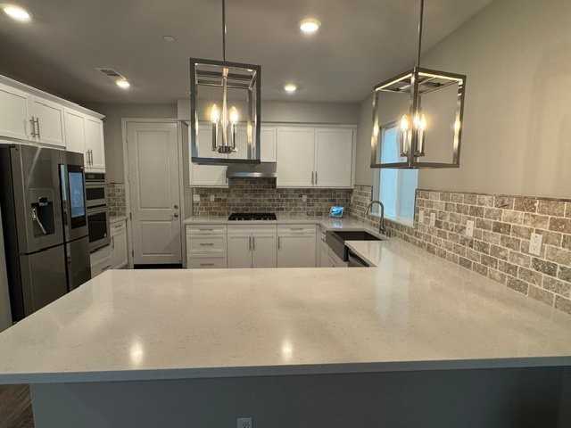 11612 N Amsterdam Ln - Photo 5 of 17