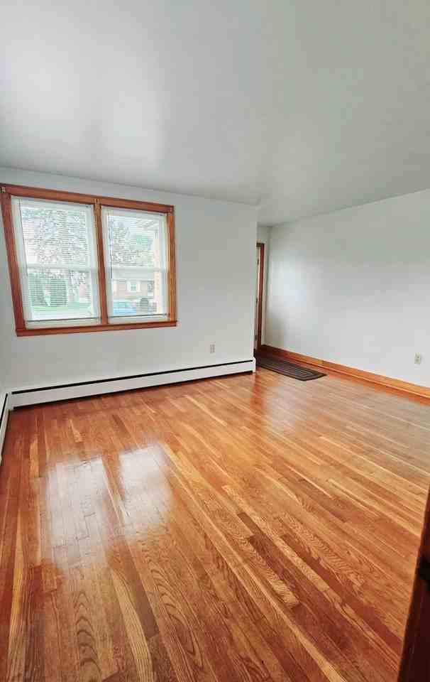 371 Nottingham Rd Apt A #371A - Photo 4 of 20