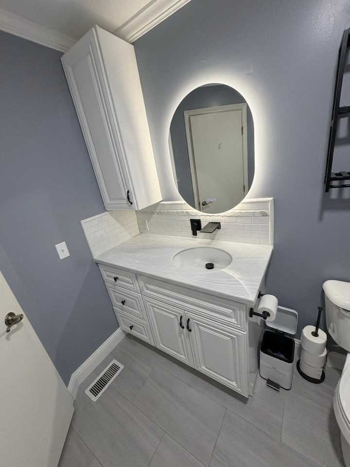 2076 Oakcrest Cir - Photo 3 of 11
