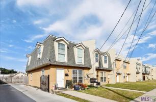 featured image of 2464 Mexico St