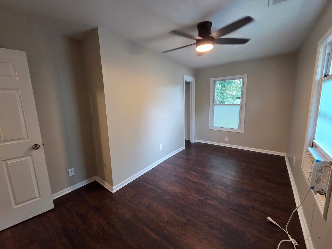 1022 Ashby Grv Sw - Photo 5 of 7