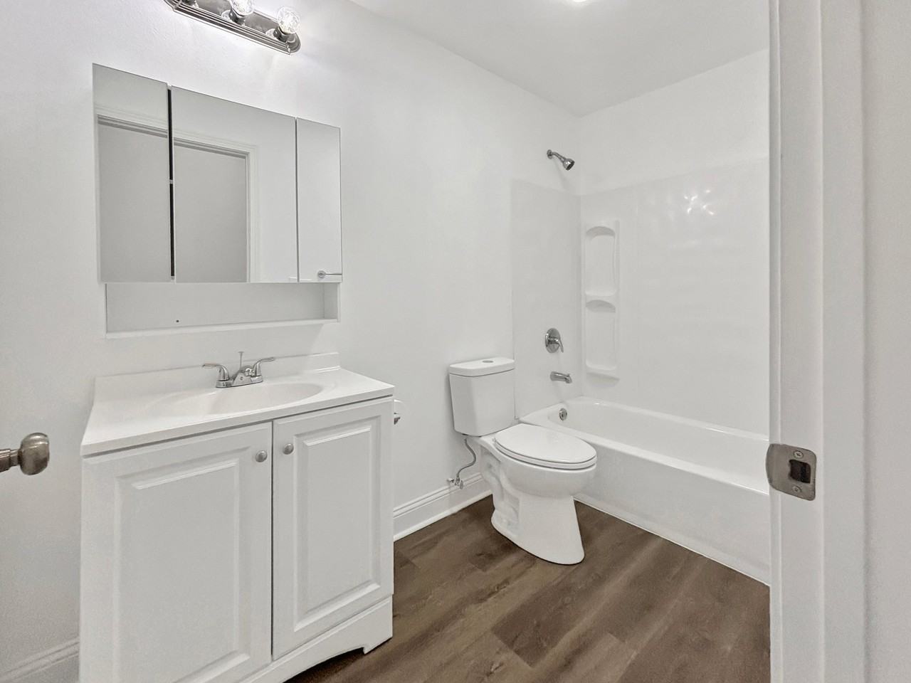 4030 N Miro St - Photo 4 of 6