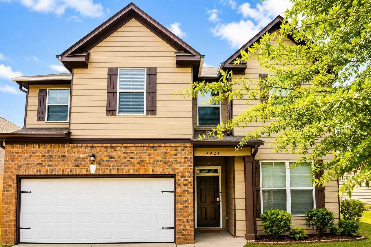 4624 Rapahoe Trl - Photo 2 of 20