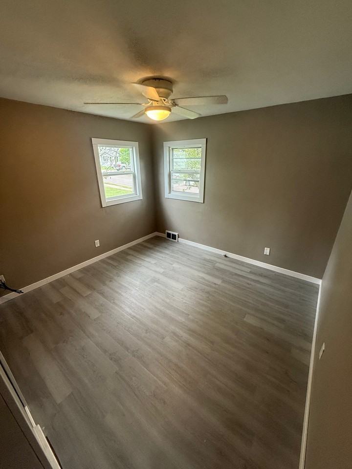 409 N 77th Ave W - Photo 7 of 14