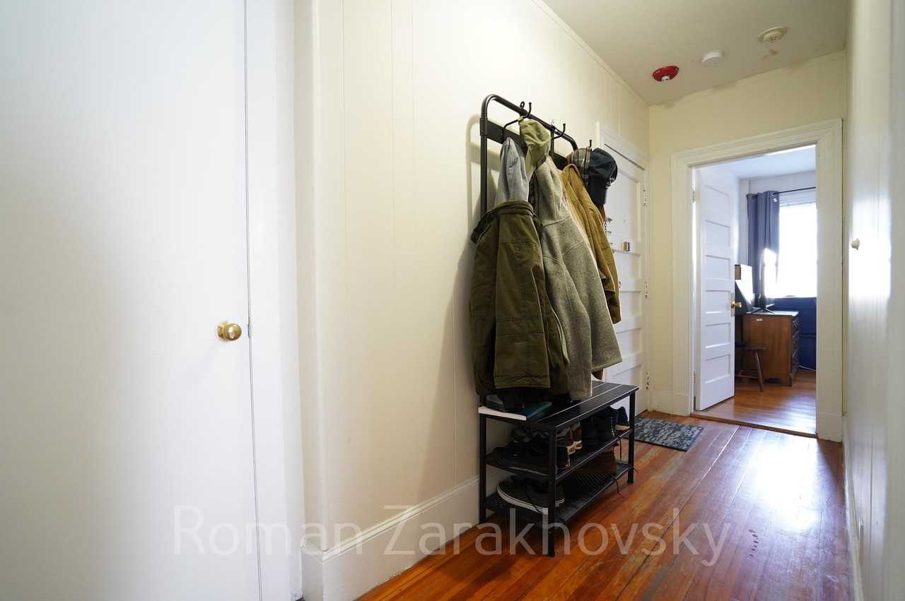 5 Ashford Ct #3 - Photo 7 of 19