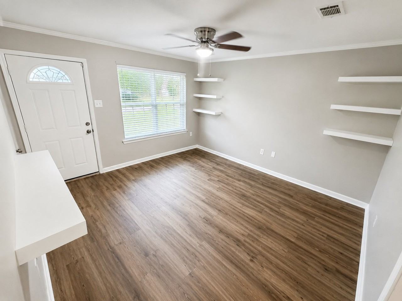 38178 Sunshine St - Photo 5 of 12