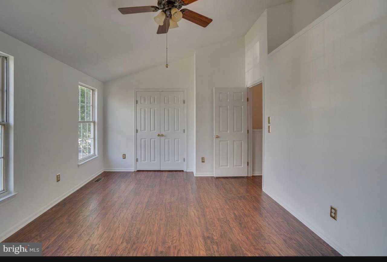 16965 Monmouth Ct - Photo 5 of 16