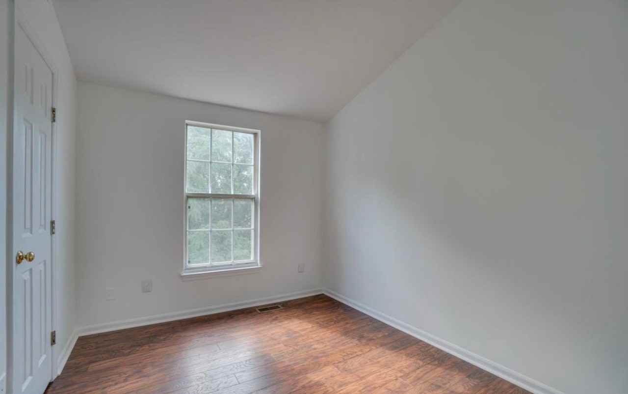 16965 Monmouth Ct - Photo 7 of 16