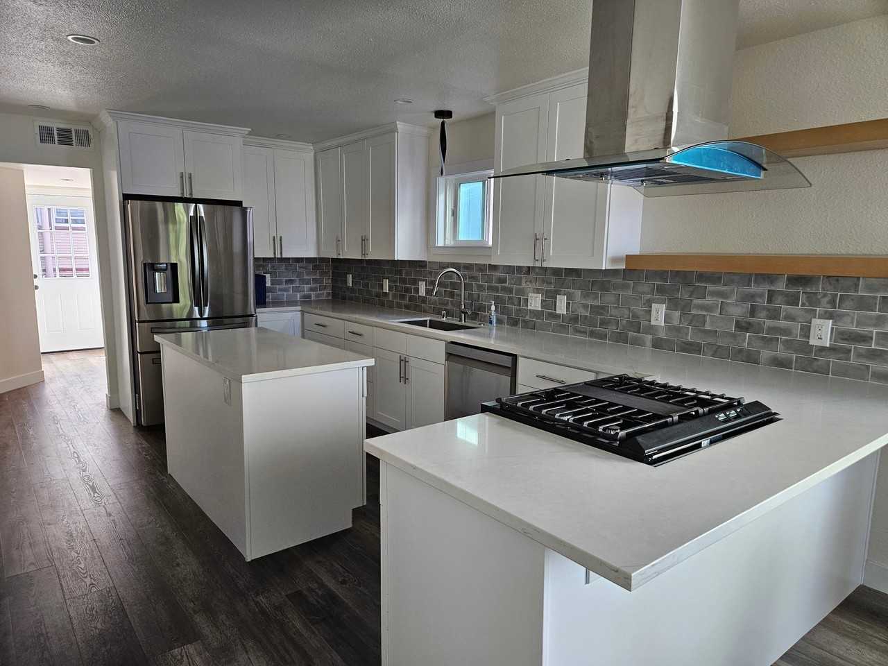 1515 Center St #5 - Photo 7 of 10