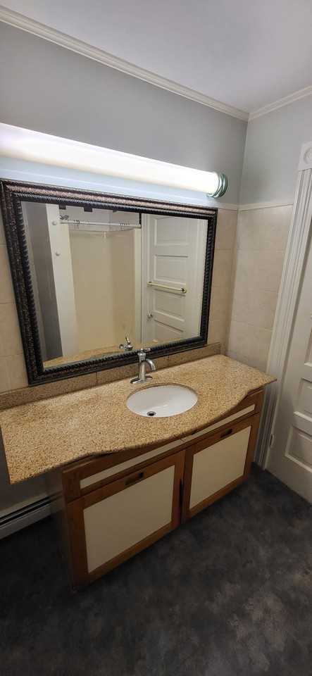 117 Spring St #3 - Photo 4 of 6