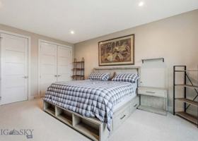 featured image of 007500 Highnoon Way