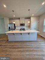 featured image of 4523 Briarhaven Dr