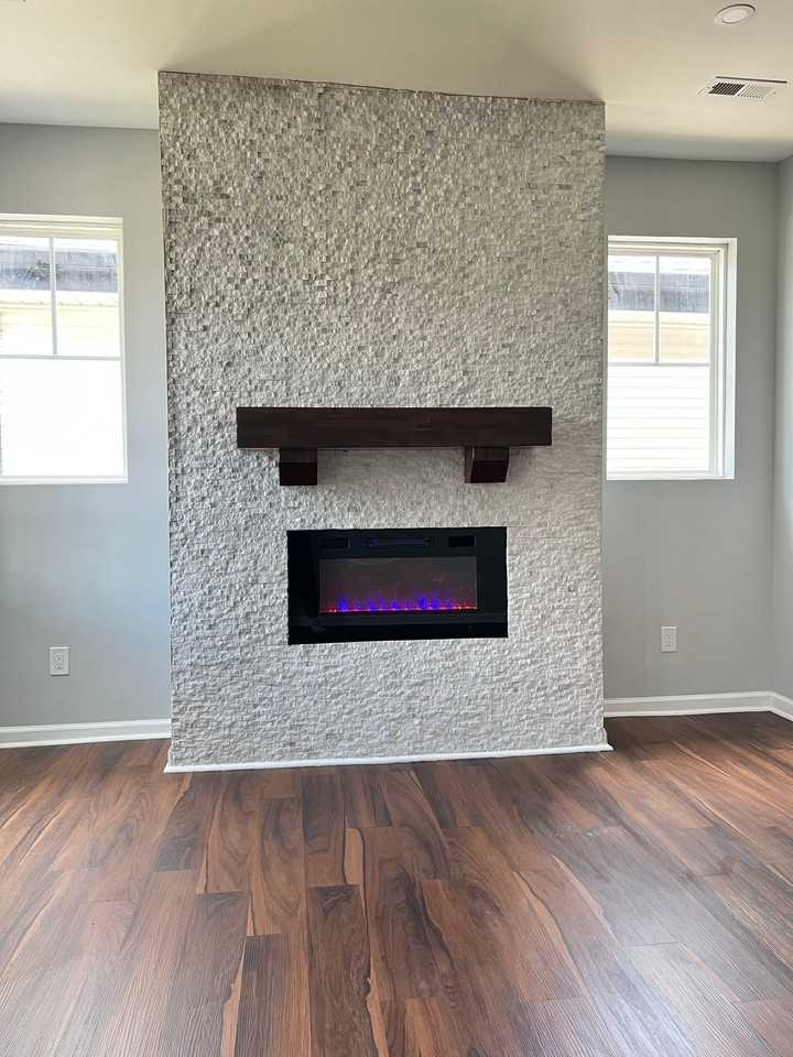 1617 Heiman St - Photo 4 of 13