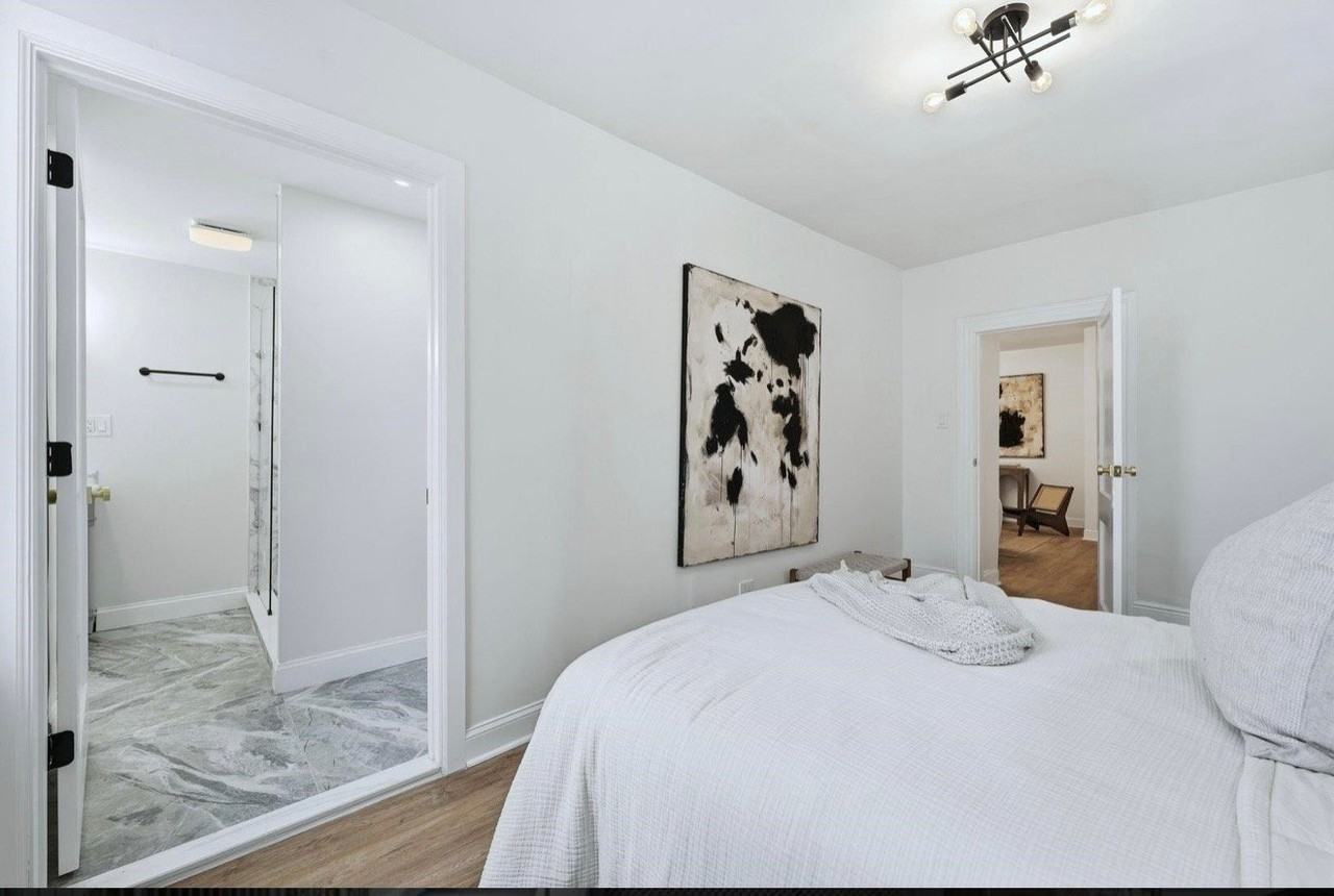 114 Oak St #1 - Photo 5 of 10