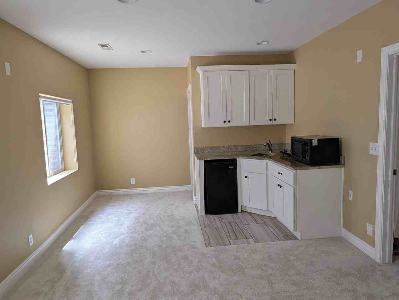401 W Election Rd - Photo 3 of 13