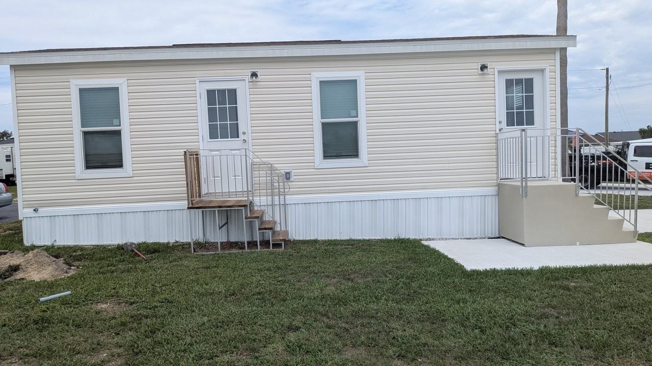4320 Dundee Rd - Photo 6 of 6