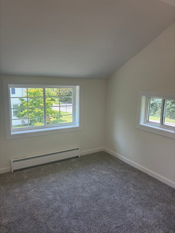 12B Wood Creek Rd - Photo 6 of 12