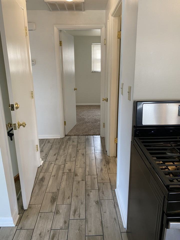4947 Charlemar Dr #2 - Photo 6 of 13