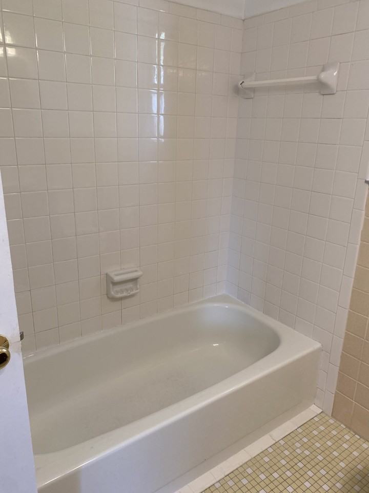 4947 Charlemar Dr #2 - Photo 7 of 13