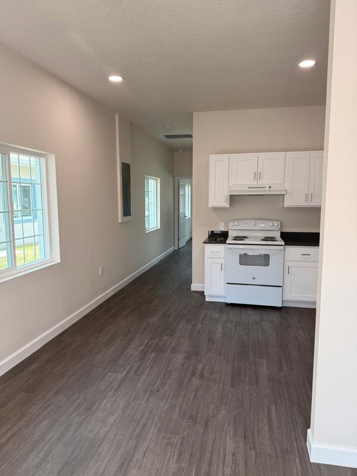 3458 14th Ave S #3460 - Photo 3 of 15
