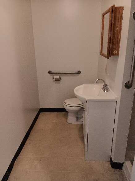 6300 W Port Bay Rd #5 - Photo 5 of 7