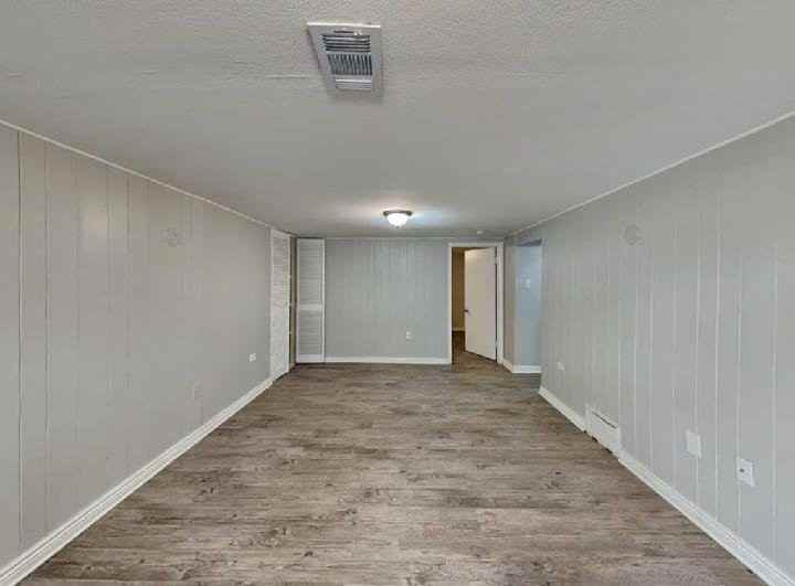 147 S 16th St - Photo 6 of 14