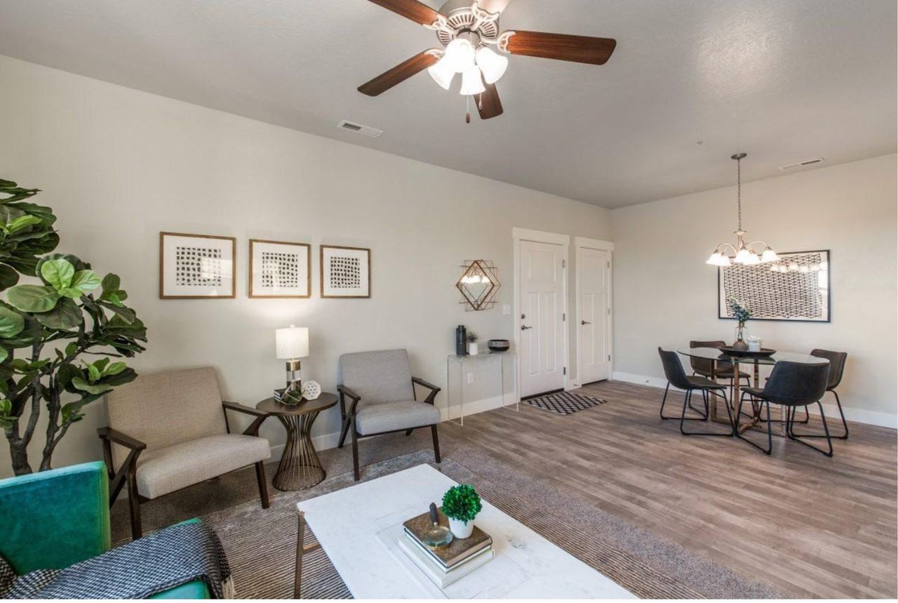 1813 W Newcastle Ln #C203 - Photo 6 of 20