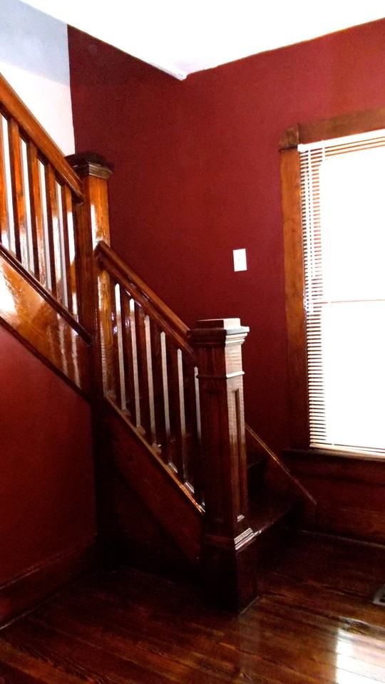 2312 E 12th St - Photo 3 of 16
