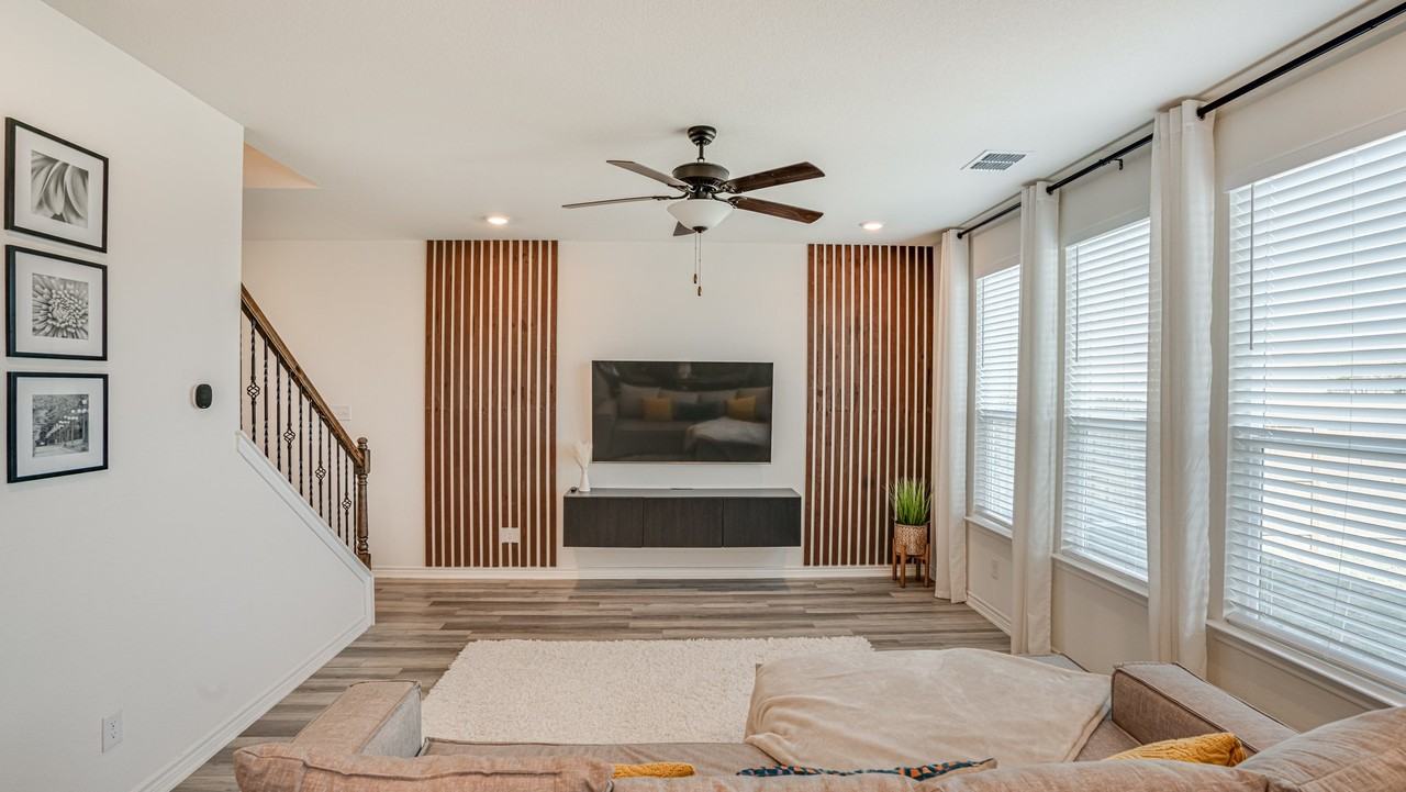 1806 Overlook Bnd - Photo 7 of 20