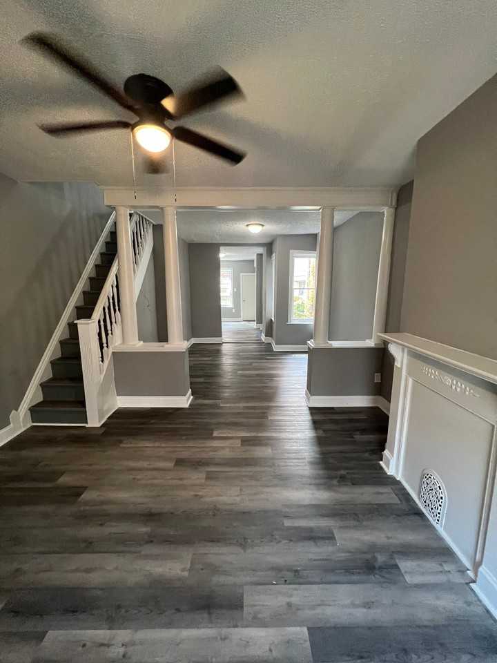 114 N Yewdall St - Photo 3 of 20