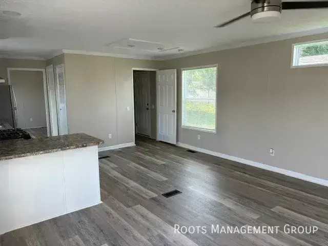 2300 E Philip Ave Trlr 23 #23 - Photo 3 of 18