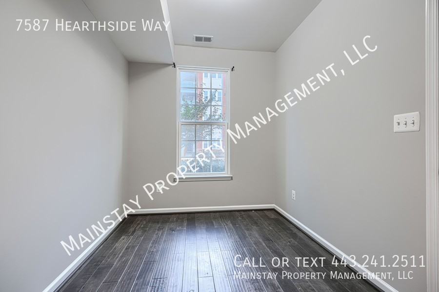 7587 Hearthside Way - Photo 5 of 24