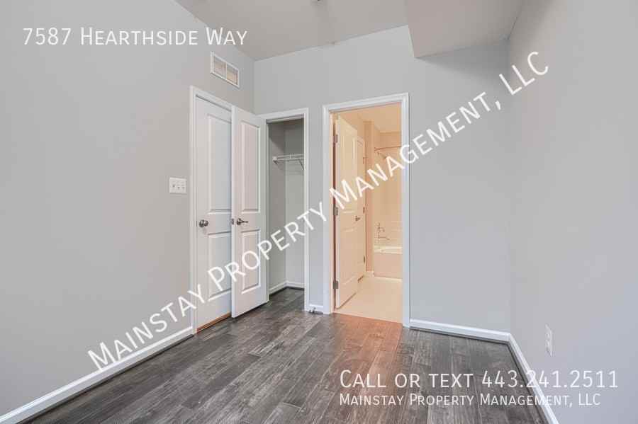 7587 Hearthside Way - Photo 6 of 24
