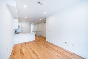featured image of 1642 N Marshall St