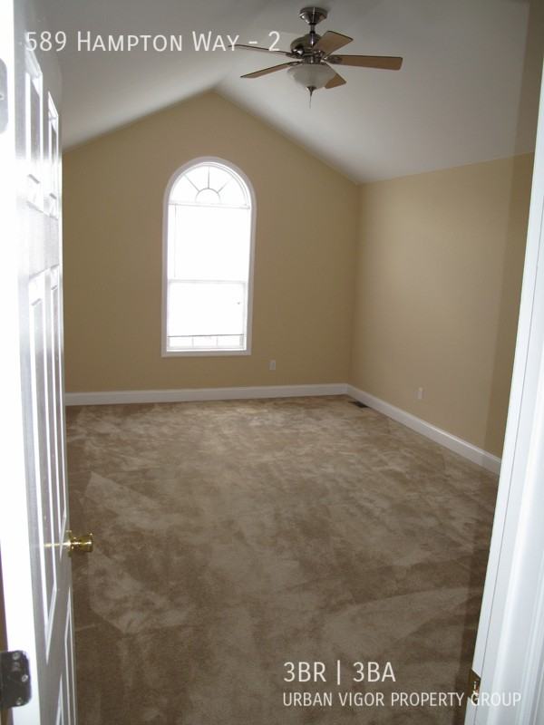 589 Hampton Way #2 - Photo 2 of 15