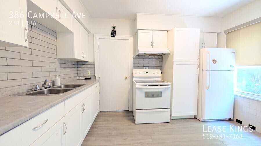 386 Campbell Ave - Photo 7 of 23