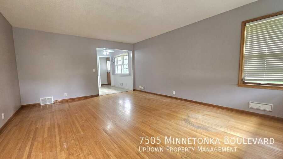 7505 Minnetonka Blvd - Photo 5 of 17
