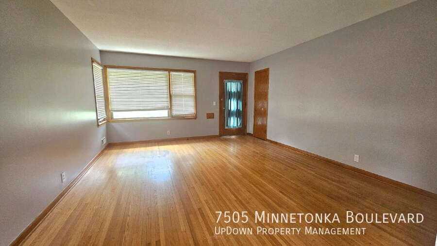 7505 Minnetonka Blvd - Photo 6 of 17